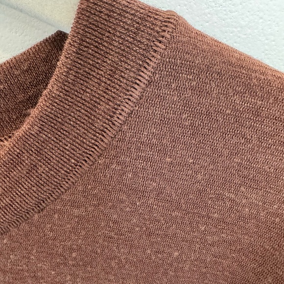 Athleta long sleeve top. - Picture 5 of 6